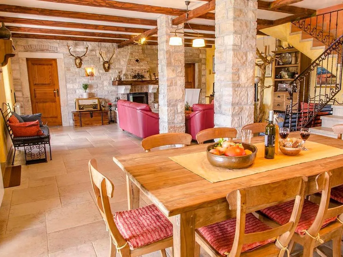 Villa Slivari Žminj